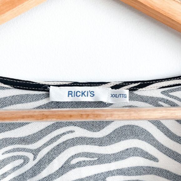 Ricki's Womens Blouse 3/4 Sleeve V-Neckline Animal Print 2XL - Picture 4 of 8